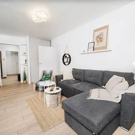 Family - Calliope - By Openhouse *