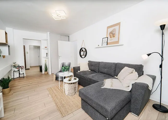 Family - Calliope - By Openhouse *