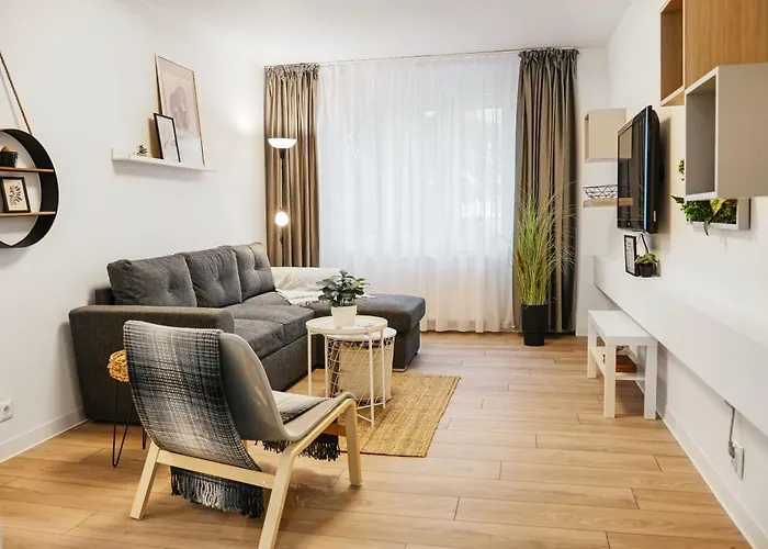 Family - Calliope - By Openhouse