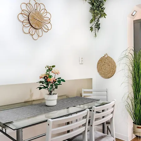 Family - Calliope - By Openhouse