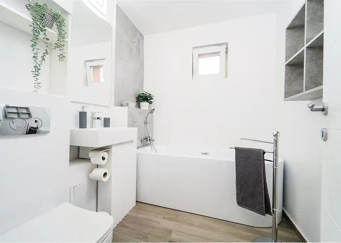 Family - Calliope - By Openhouse Appartement *