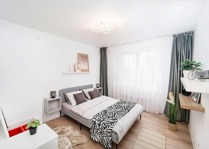 Family - Calliope - By Openhouse